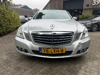 Mercedes E-klasse 200 CDI AUTOMAAT SUPER NETTE AUTO picture 9