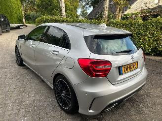 Vaurioauto  passenger cars Mercedes A-klasse 200CDI AMG AUT! AIRCO/NAVI/STOELVERWARMING 2013/5