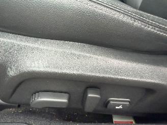 Subaru Outback 2.5I  NL AUTO PREMIUM AUT! PANO LEER NAVI picture 26