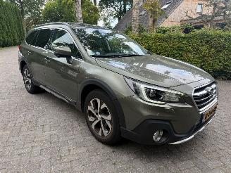 uszkodzony samochody osobowe Subaru Outback 2.5I  NL AUTO PREMIUM AUT! PANO LEER NAVI 2020/2