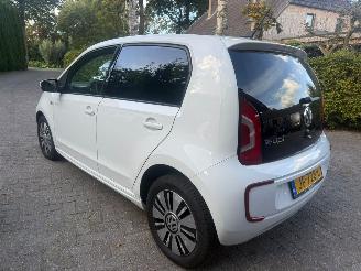 Vaurioauto  passenger cars Volkswagen e-Up! E-UP 5DRS AIRCO NAVI NL AUTO 2016/3