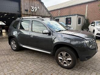 Dacia Duster 1.2 4X2 LEER TREKHAAK PDC picture 5