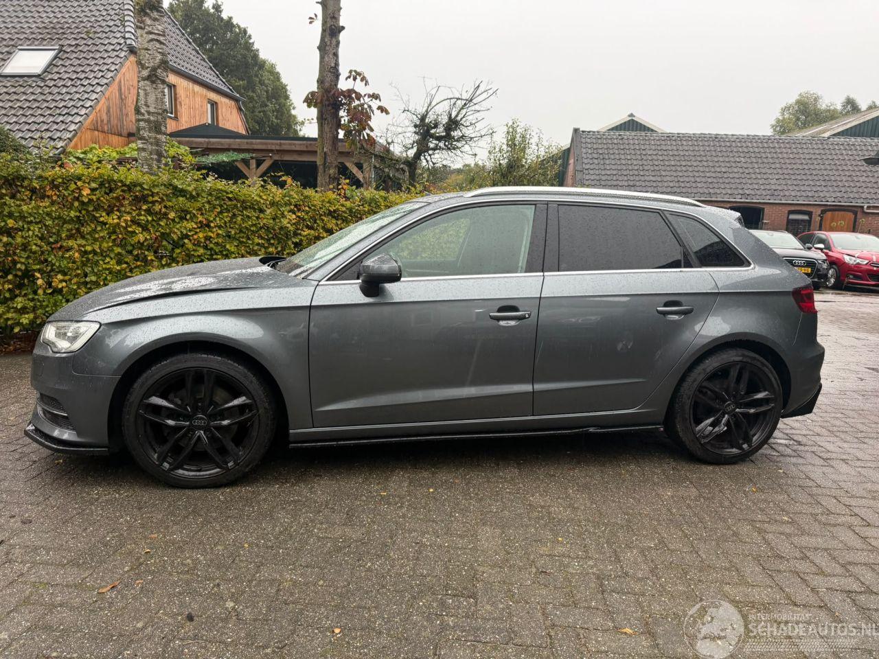Audi A3 1.8 SPORTBACK AUTOMAAT NAVI  NL