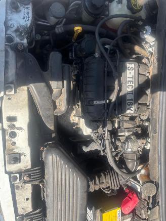 Chevrolet Spark 1.0 16V LT+ BI-FUEL picture 15