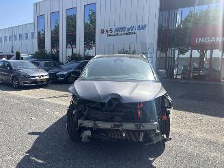 krockskadad bil auto Renault Scenic 1.3 TCE INTENS 2019/11