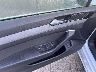 Volkswagen Passat 1.4 TSI PHEV GTE Business DIEFSTAL SCHADE picture 13