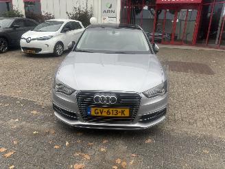 Auto incidentate Audi A3 SPORTBACK E-TRON SCHADE VRIJ 2015/9