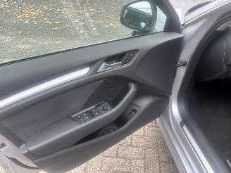 Audi A3 SPORTBACK E-TRON SCHADE VRIJ picture 15