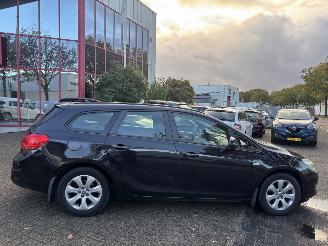 Opel Astra SPORTS TOURER GEEN SCHADE picture 6