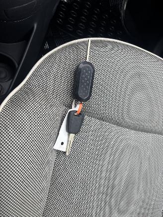 Fiat 500 1.2 LOUNGE picture 12