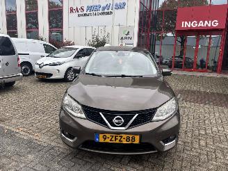 skadebil auto Nissan Pulsar 1.2 DIG-T BUSINESS 2015/1