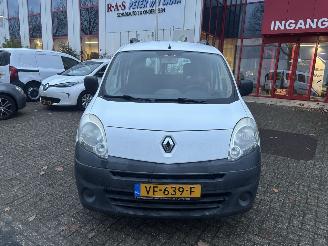 Damaged car Renault Kangoo ROLSTOELLIFT 2011/1