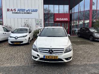 skadebil auto Mercedes B-klasse B 200 CDI 2013/5