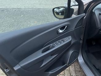 Renault Captur 0.9 TCE INTENS picture 9