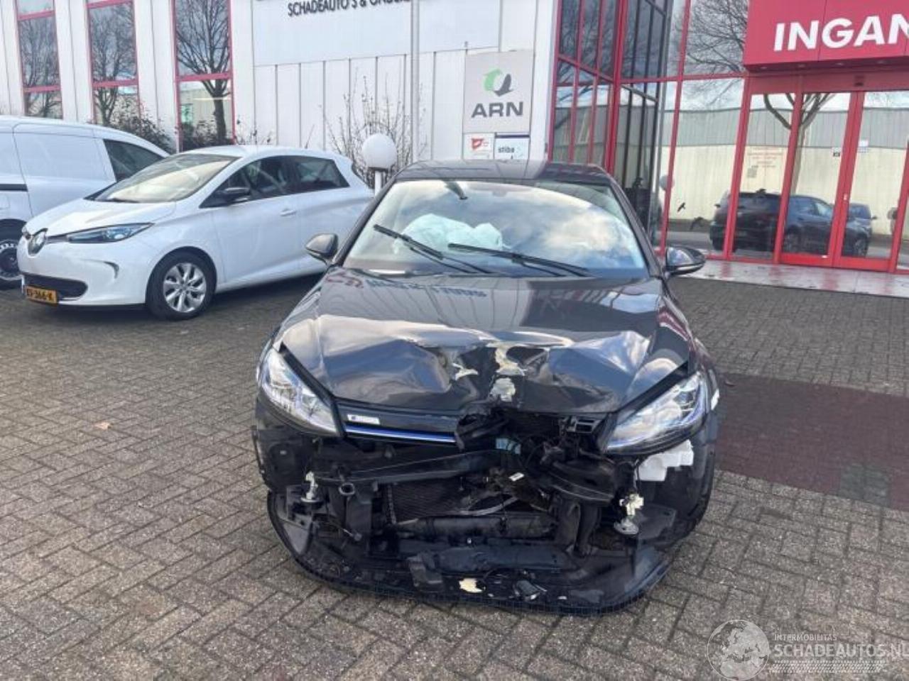 Volkswagen Golf Golf VII (AUA), Hatchback, 2012 / 2021 e-Golf