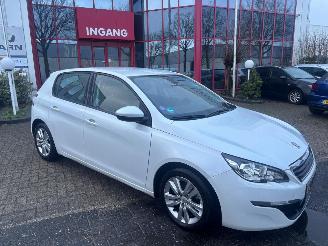 Peugeot 308 1.6 THP ACTIVE picture 8