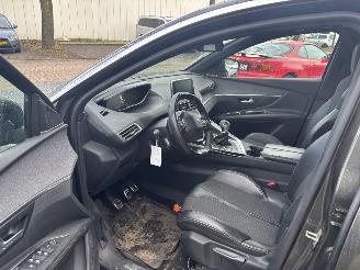 Peugeot 3008 1.2 PURE TECH GT LINE picture 12