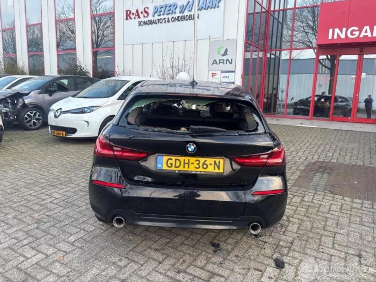 BMW 1-serie 1 serie (F40), Hatchback, 2019 120d xDrive TwinPower Turbo 2.0 16V