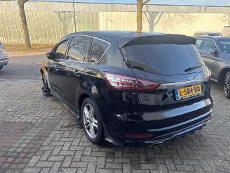 Vrakbiler auto Ford S-Max S-Max (WPC), MPV, 2015 2.0 TDCi 210 16V 2017/9