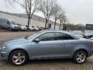 Volkswagen Eos 1.4 TSI 90KW HIGHLINE motorschade picture 3