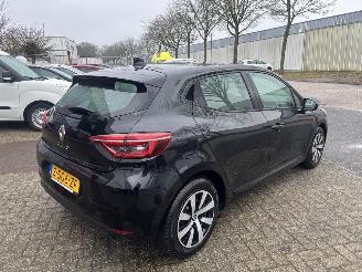 Renault Clio 90 Equilibre picture 6