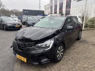 Renault Clio 90 Equilibre picture 2