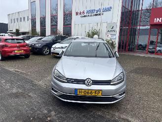 skadebil auto Volkswagen Golf 1.5 TSI Comfortline DIEFSTAL SCHADE 2020/1