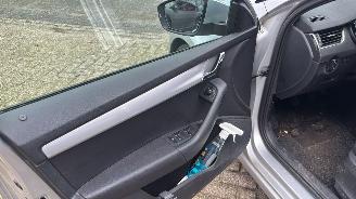 Skoda Octavia 1.6 TDI GREENLINE BU picture 13