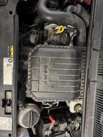 Volkswagen Up! 60 PK GEEN SCHADE picture 15