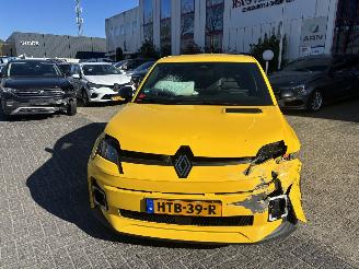 damaged passenger cars Renault 5 URBAN RANGE EVOLUTION 2025/6