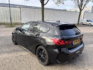 BMW 1-serie 116D BUSINESS EDITION picture 4