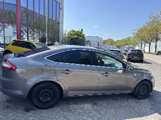 Ford Mondeo 2.0 16V LIMITED picture 8