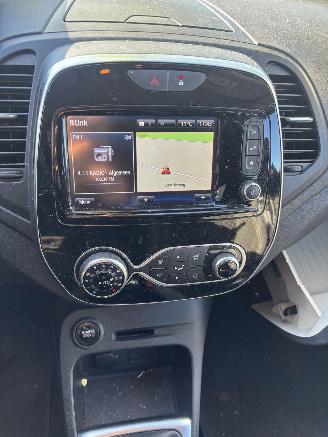 Renault Captur 0.9 TCE INTENS picture 17