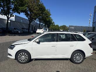 Skoda Fabia 1.0 TSI AMBITION picture 3