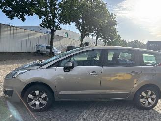 Peugeot 5008 1.2 PURET. STYLE 5P. picture 3