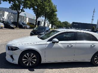 Mercedes A-klasse 180 B BUSINESS SOLUTIONAMG picture 3