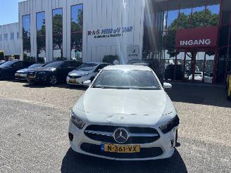 Vaurioauto  passenger cars Mercedes A-klasse 180 B BUSINESS SOLUTIONAMG 2022/1