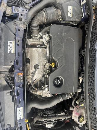 Opel Astra 1.6 CDTI ONLINE EDIT picture 16