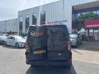 Coche siniestrado Ford Transit Transit Custom, Van, 2023 2.0 EcoBlue 170 2024/6