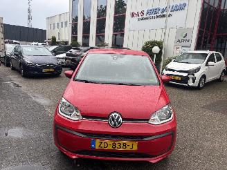 Vaurioauto  passenger cars Volkswagen Up!  2019/1