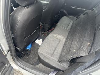 Renault Clio 1.0 TCE ZEN picture 9