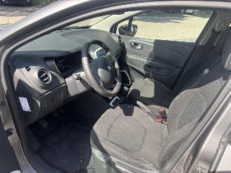 Renault Captur 0.9 TCe Limited picture 9