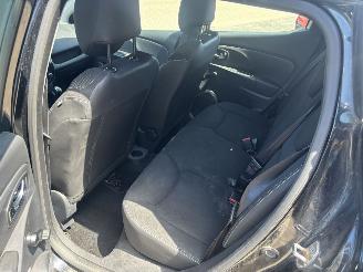 Renault Clio GEEN SCHADE picture 10