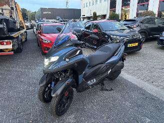 Yamaha Alle Tricity AUTORIJBEWIJS picture 2