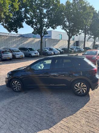 Volkswagen Polo 1.0 TSI Life picture 2