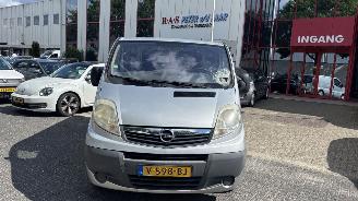 krockskadad bil bedrijf Opel Vivaro 2.0 CDTI L1H1 DC 2012/9