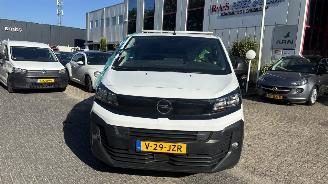 Damaged car Opel Vivaro 145 S&S L2 AUTOMAAT 2024/12