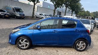 Toyota Yaris HYBRID 1.5 HYBRID LEASE picture 3