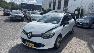 Schadeauto Renault Clio 1.5 DCI LIMITED 2016/6