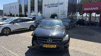 Schadeauto Mercedes A-klasse A180 AMBITION 2015/5